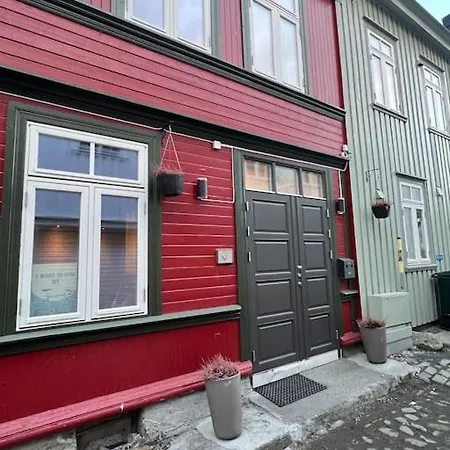 דירה Koselig Studioleilighet I Sentrum